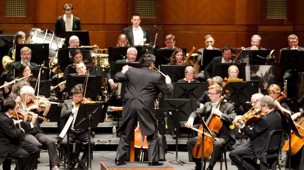 FWSO conductor and music director Miguel Harth-Bedoya leads the orchestra in a performance at Bass Hall.