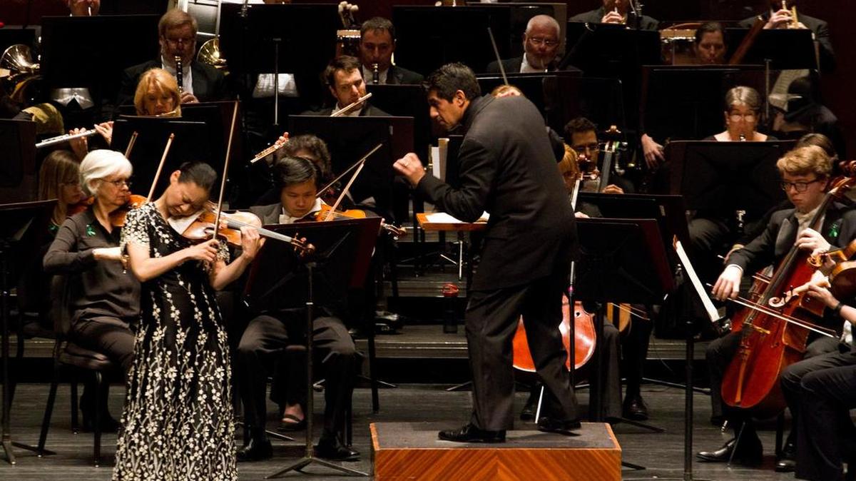 Violinist Midori performs Tchaikovsky with the Fort Worth Symphony Orchestra.