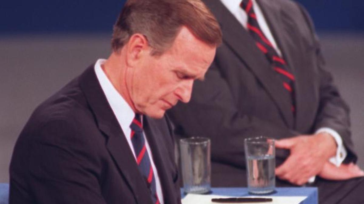 
President George H.W. Bush, left, and independent candidate Ross Perot during a 1992 presidential debate. 

