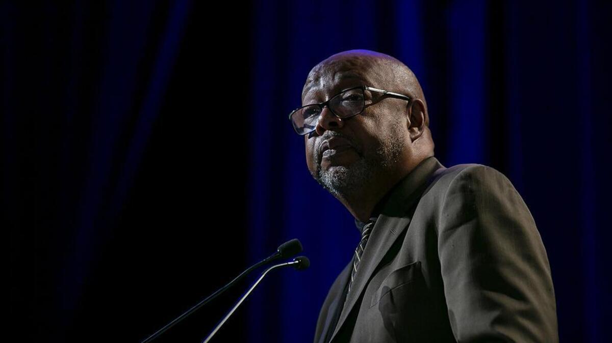 Michael Korenman of Fort Worth thinks the Star-Telegram should just quit letting commentaries by Leonard Pitts Jr. appear in its pages and on its website.