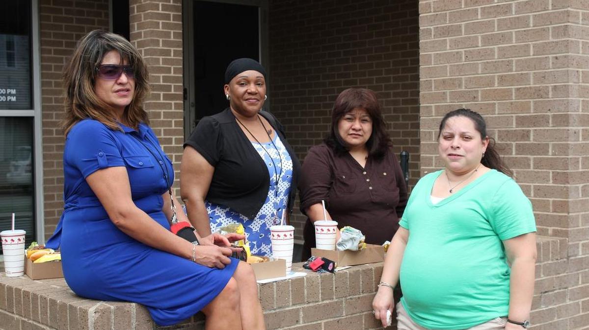 In-N-Out Burger and The Parenting Center joined forces for Child Abuse Prevention Month in 2014. Lunch was provided free of charge to the first 300 guests.