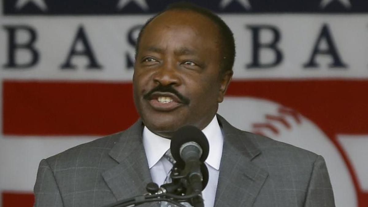 Baseball Hall of Famer Joe Morgan is urging voters to keep "known steroid users" out of Cooperstown.