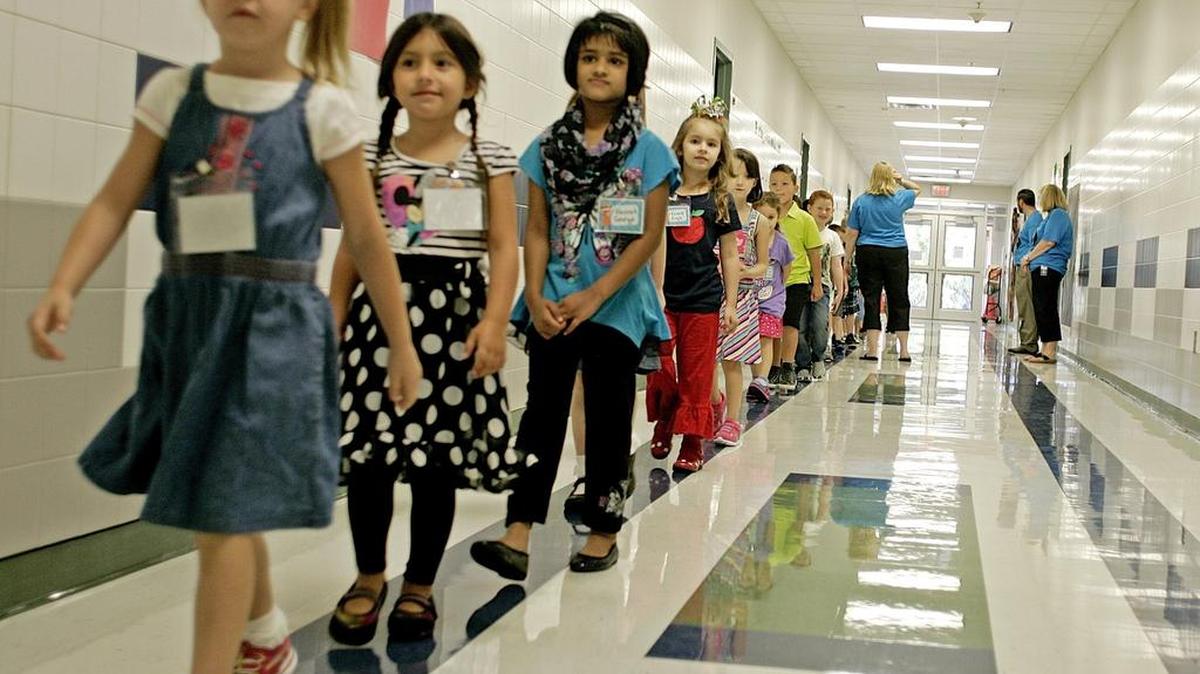 Kindergartners took a tour to acquaint them with Willis Lane Elementary on the first day of classes, August 25, 2014.