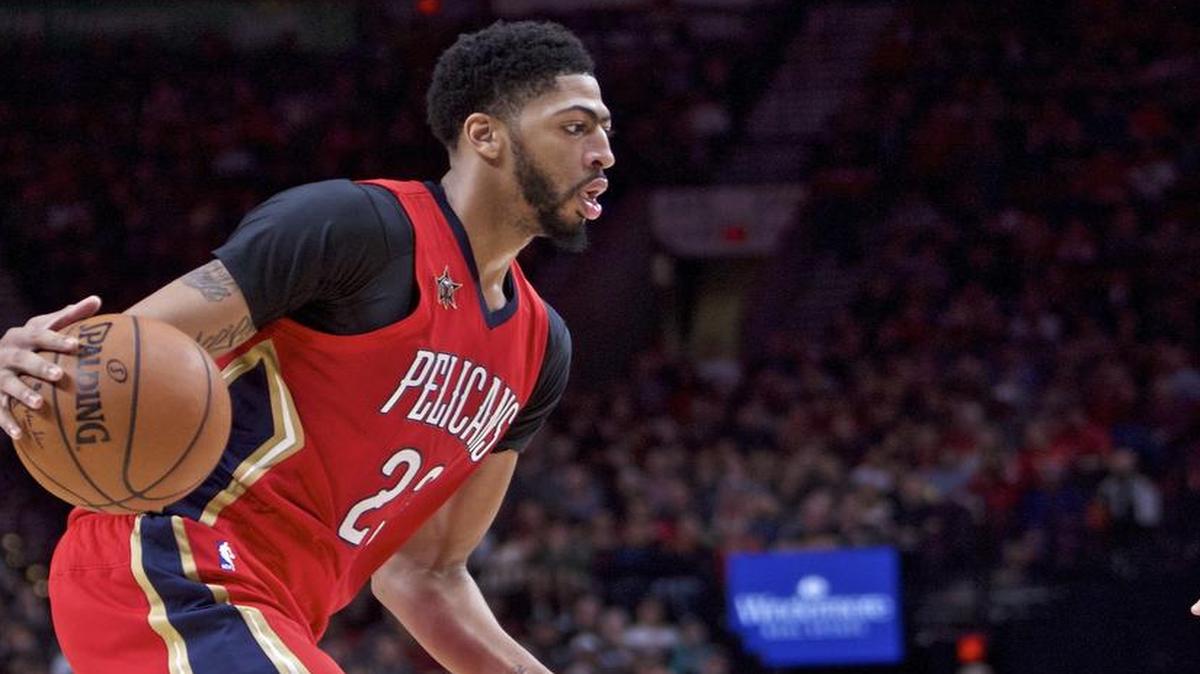 New Orleans Pelicans forward Anthony Davis, left, will face the Dallas Mavericks at 6 p.m. Sunday at American Airlines Center in Dallas. The game will be telecast on FSSW.