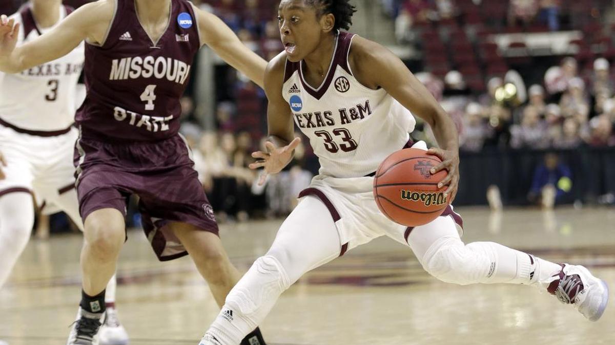Texas A&M’s Courtney Walker (33) drives past Missouri State’s Kenzie Williams (4) in the Aggies’ 74-65 victory over Missouri State on Saturday. The Aggies host Florida State in the second round at 5:30 p.m. Saturday on ESPN2.