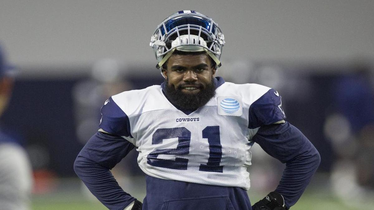 The NFL filed a pair of motions late Monday to dismiss Dallas Cowboys running Ezekiel Elliott’s federal court case and block his attempt to get a temporary injunction against his six-game suspension for violating the league’s personal conduct policy.