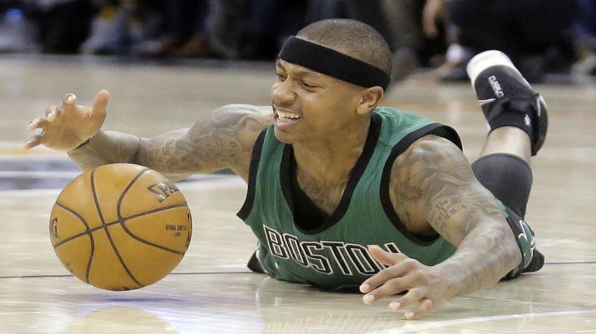 Point guard Isaiah Thomas, diving for the ball in Saturday’s game against Utah, and the Boston Celtics travel to take on the Mavericks on Monday in Dallas. The Celtics (35-19), who are second in the Eastern Conference behind the Cleveland Cavaliers, have won nine of their past 10 games. Monday’s matchup will be televised at 7:30 p.m. on Fox Sports Southwest.