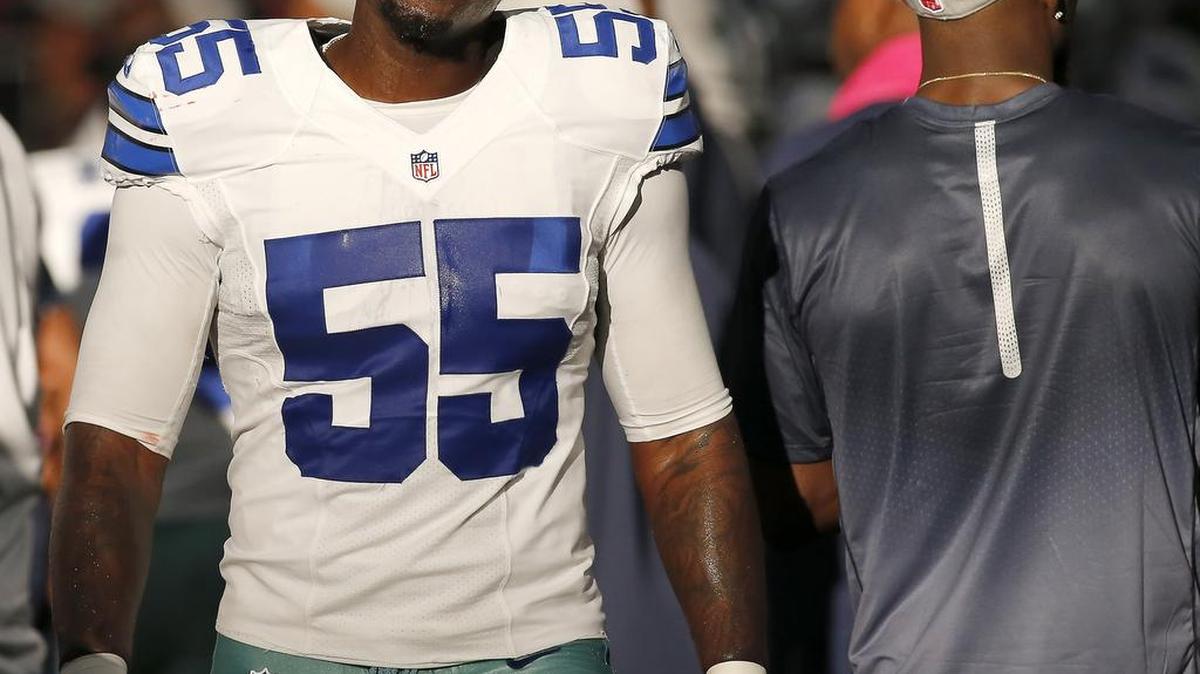 Dallas Cowboys middle linebacker Rolando McClain (55) showed up at the team’s three-day minicamp.
