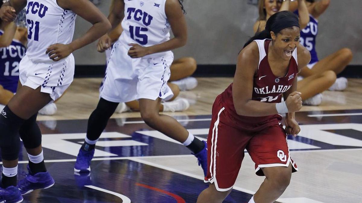 Forward Kaylon Williams, right, had 18 points and 10 rebounds for OU, and tied the game with 3:19 left.