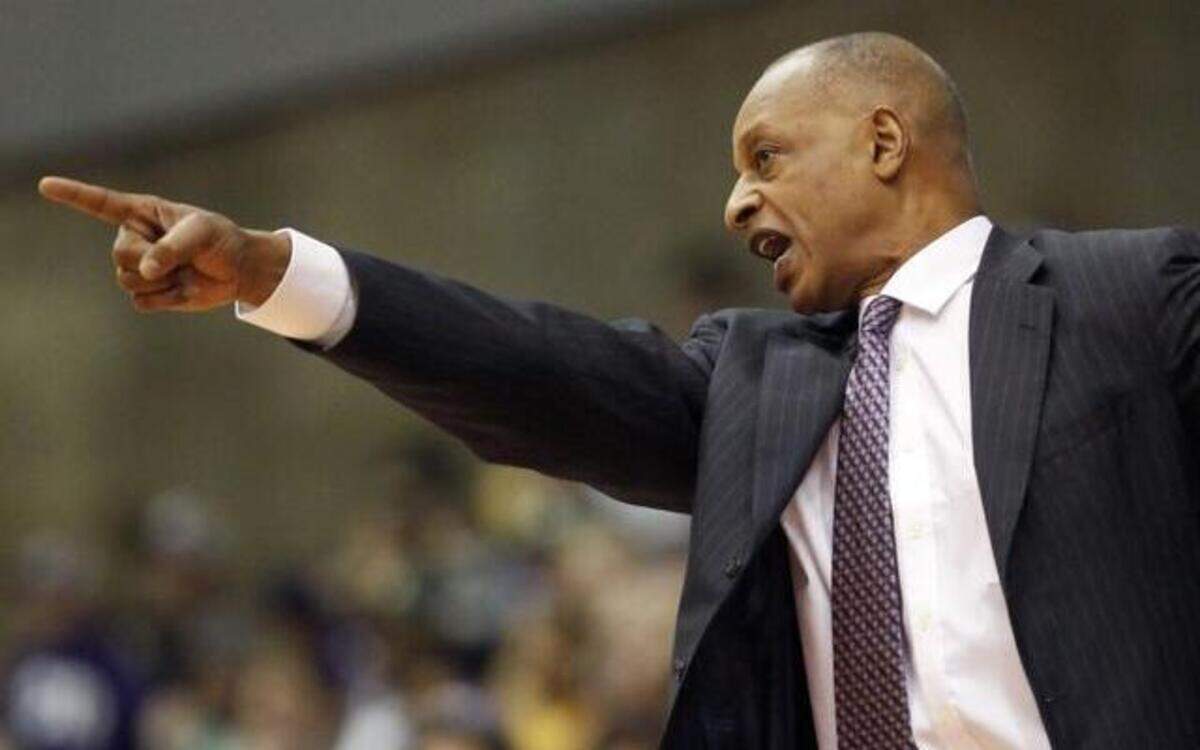 
TCUcoach Trent Johnson says his Frogs must defend and rebound to win, and Texas is the top rebounding team in the Big 12. 
