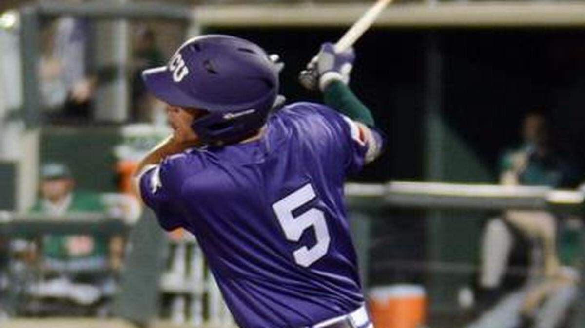 
Derek Odell hits a run-scoring double in the seventh to give TCU a 2-0 lead Tuesday. Odell had three hits and two RBIs.



