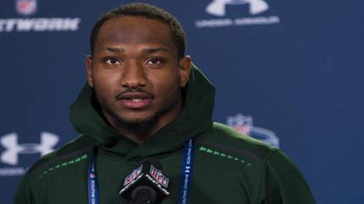 
TCU linebacker Paul Dawson talks with reporters during a news conference at the NFL football scouting combine.
