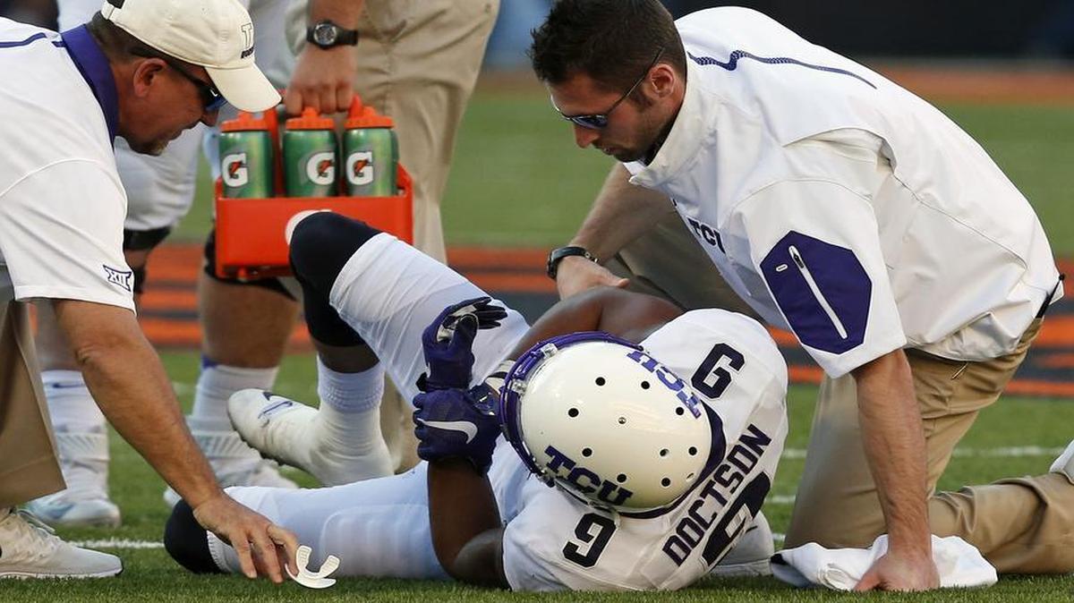 TCU senior receiver Josh Doctson, who leads the nation in receiving yards, could miss considerable time after injuring his left arm Saturday against Oklahoma State.