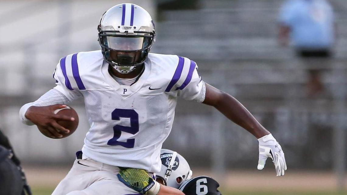 Dylan Thomas of Paschal signed his letter of intent with TCU on Wednesday morning.