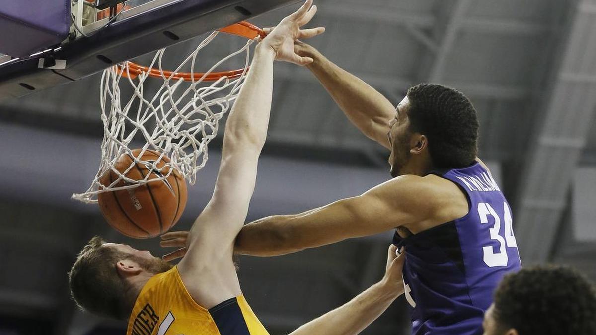 TCU forward Kenrich Williams (34) and his Frogs are trending the wrong direction in the latest Bracketology.