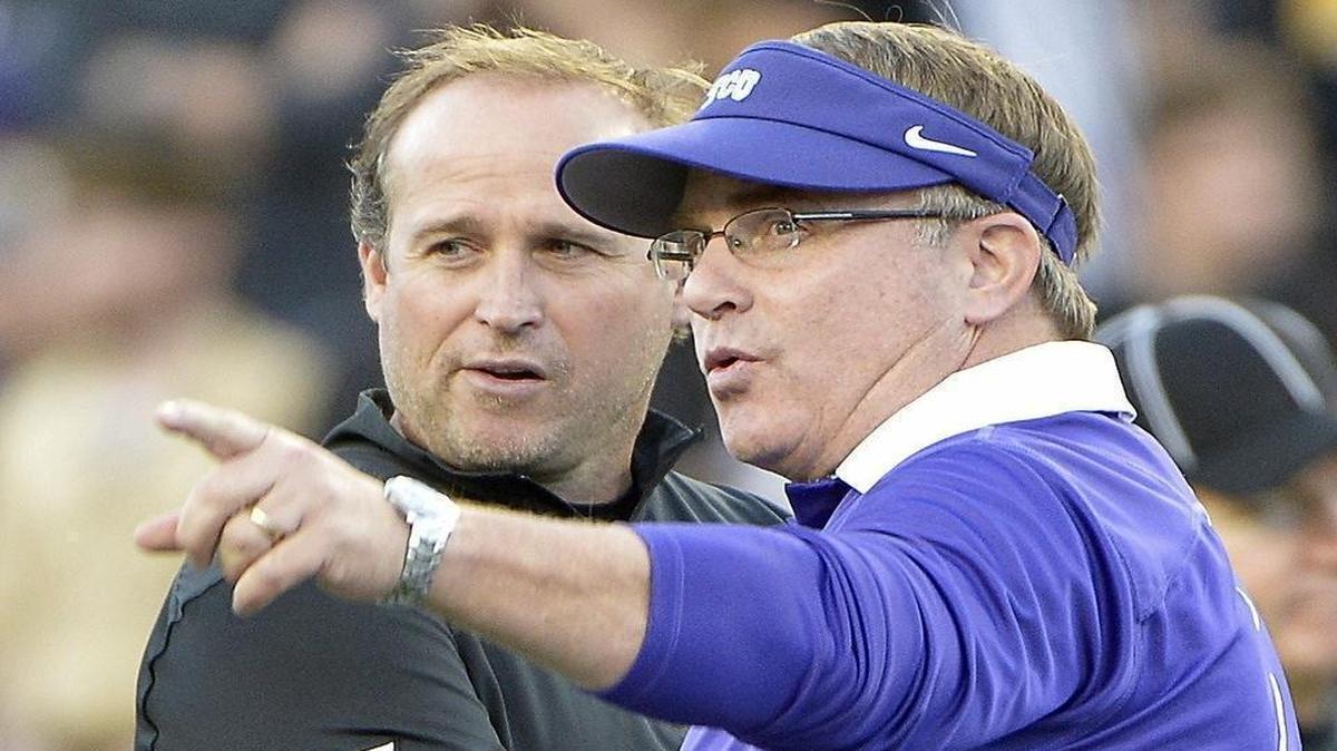 West Virginia coach Dana Holgorsen and TCU coach Gary Patterson, meeting before their game in 2015, have their teams in the Top 25.