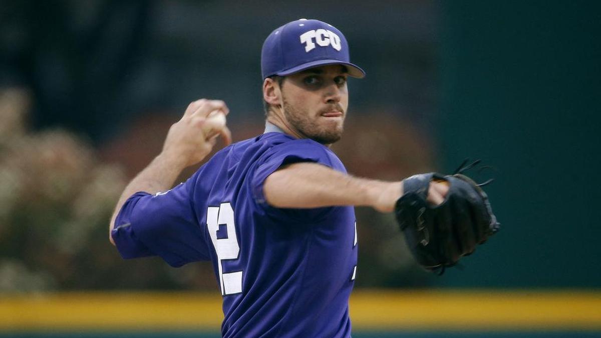 TCU pitcher Rex Hill works in the first inning at UT Arlington. The junior left-hander pitched 4 1/3 innings in the Horned Frogs’ 17-4 victory Tuesday night at Clay Gould Ballpark.