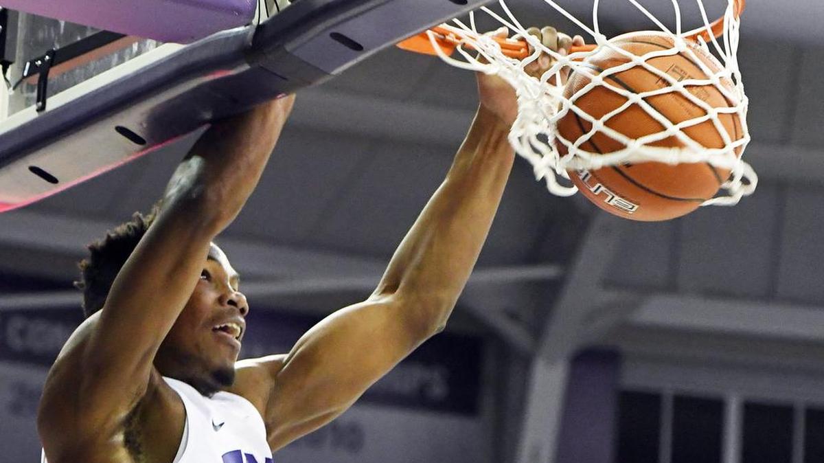 TCU guard Josh Parrish, who has announced plans to transfer to another school, dunks the ball during the Horned Frogs’ 96-59 victory over Texas Southern on December 18, 2016.