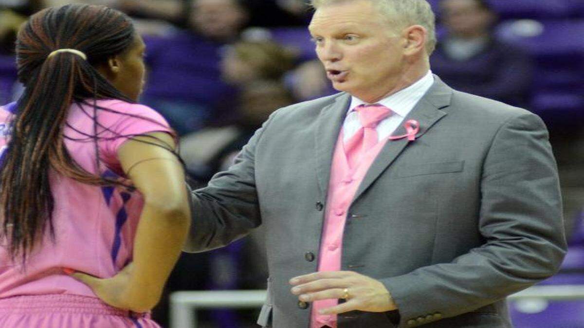 
 Jeff Mittie talks with Chelsea Prince a year ago during a timeout of the TCU home game against Kansas State. Prince is one of the TCU seniors in the senior-day game Saturday against K-State, now coached by Mittie. 
