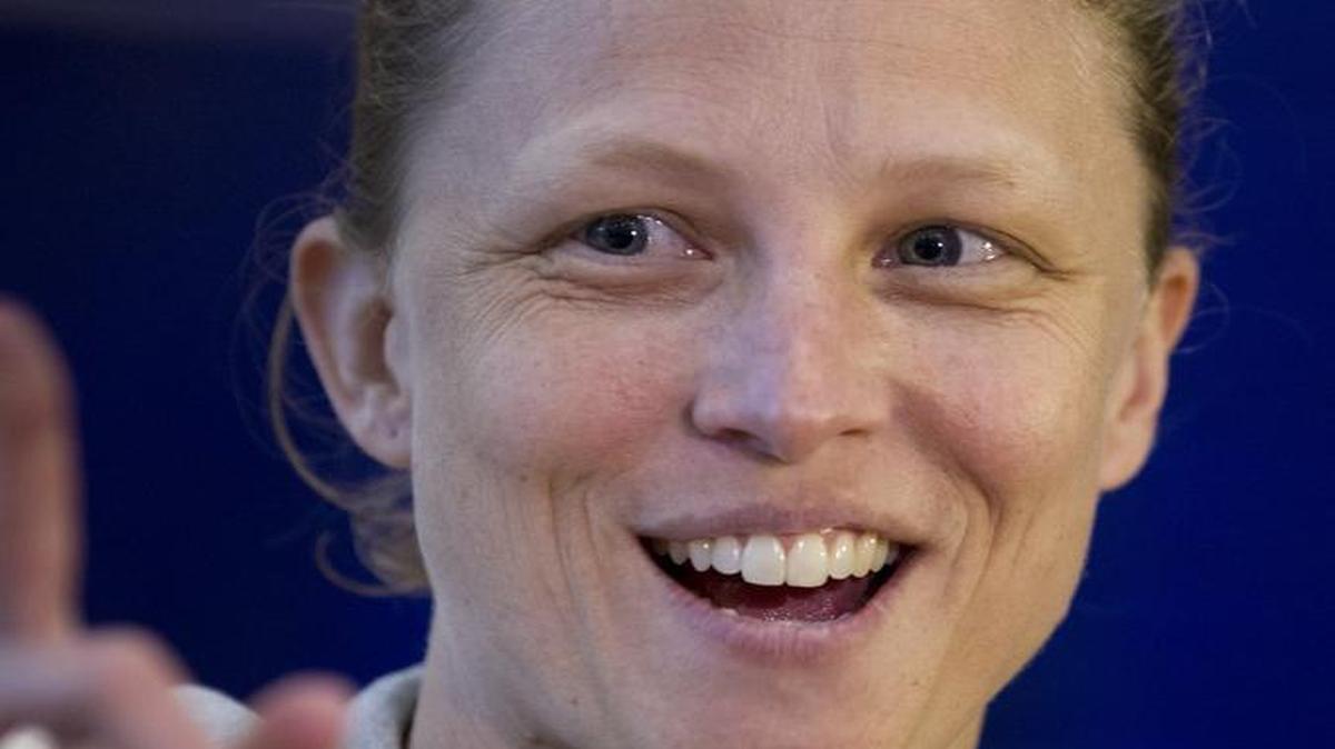 Jill Kramer, shown last year in her first season as the TCU director of volleyball, guided her team to a dramatic five-set victory Wednesday night over Big 12 rival Baylor to give the Frogs a chance to end the regular season with momentum and a winning streak.