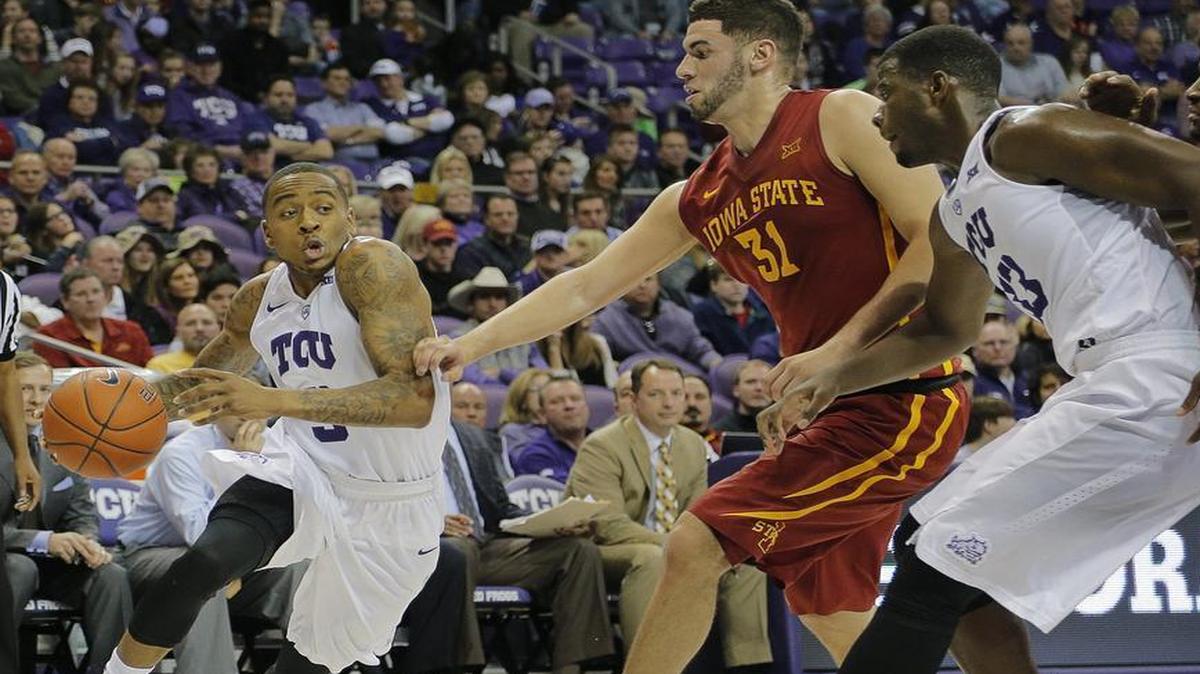 Guard Malique Trent (3) returned to the Horned Frogs lineup on Saturday and finished with seven points and four assists.