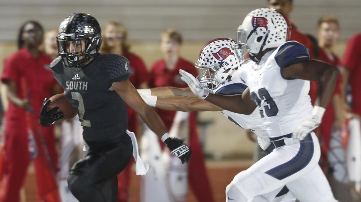 South Hills wide receiver Tylan Wallace
