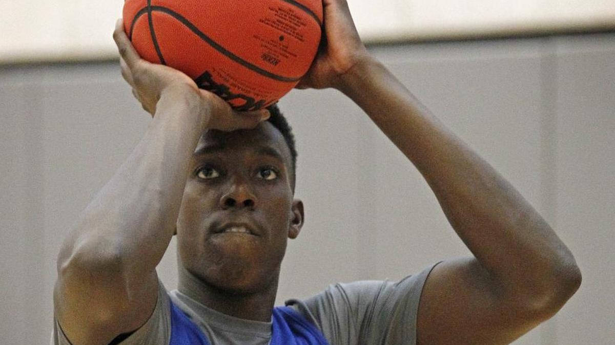 Foward Kevin Hervey had 23 points and eight rebounds to lead UTA past North Texas on Saturday.