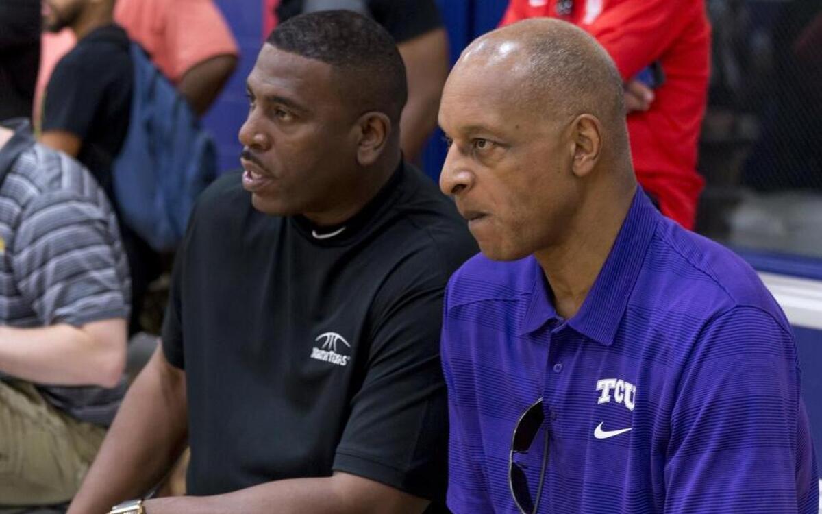 North Texas men’s basketball coach Tony Benford, left, was fired Sunday after five seasons in Denton. Benton was 62-95 overall and 30-60 in conference play.