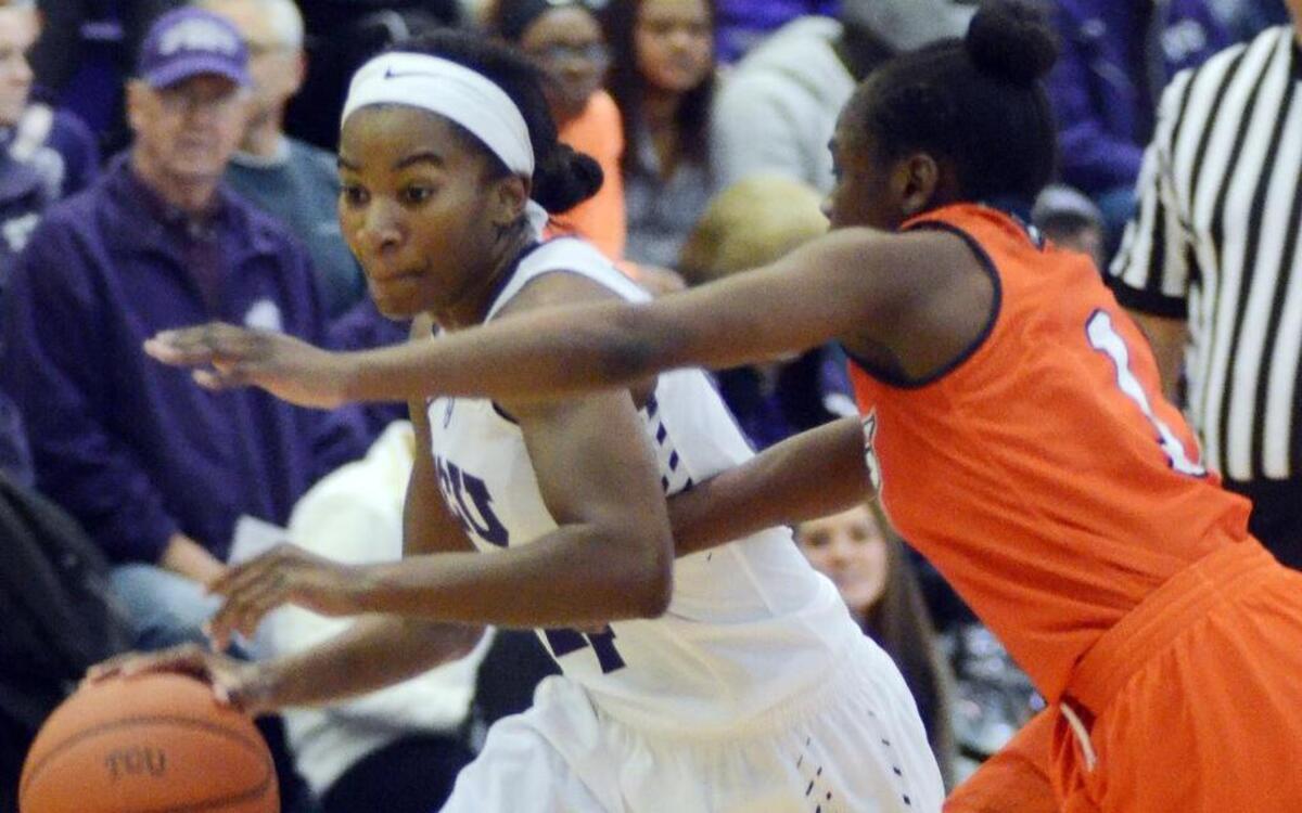 Zahna Medley scored 31 points against Brenesha Peters and UT Rio Grande Valley when the teams met earlier this season. They will square off Thursday in an opening round game of the Postseason Women’s NIT.