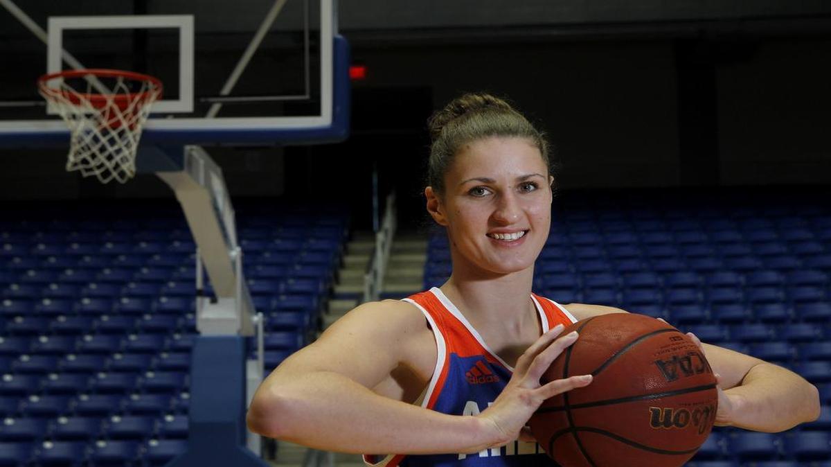 Toma Zaleckaite led UT Arlington with 12 points and seven rebounds in its hard-fought victory over Louisiana-Monroe on Saturday.
