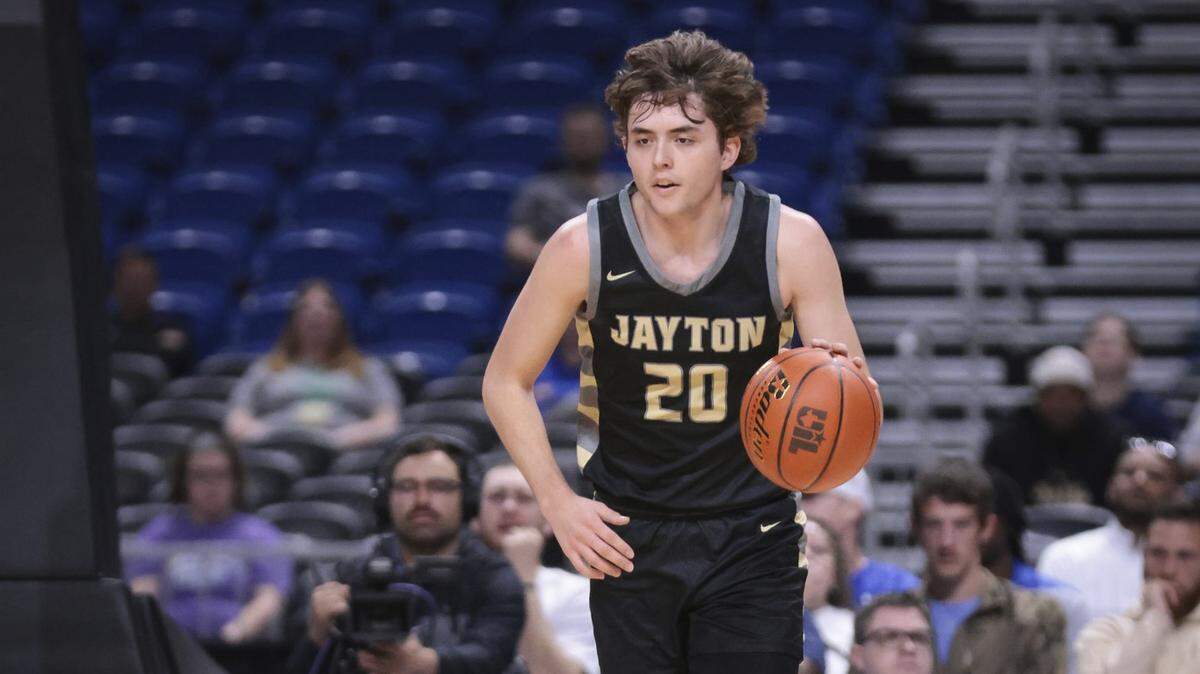 Jayton’s Nathaniel Williams dribbles up court in the Jaybirds Class 1A state semifinal win over Tilden McMullen County on Thursday, March 3, 2023 at the Alamodome in San Antonio, Texas. Williams finished with 26 points and 12 rebounds.