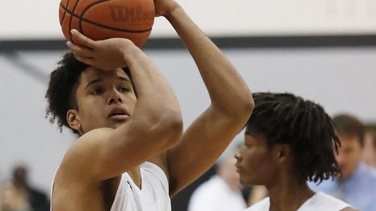 Forward Grayson Carter (35) and his No. 1-ranked Guyer team take on No. 11 Allen on Friday.