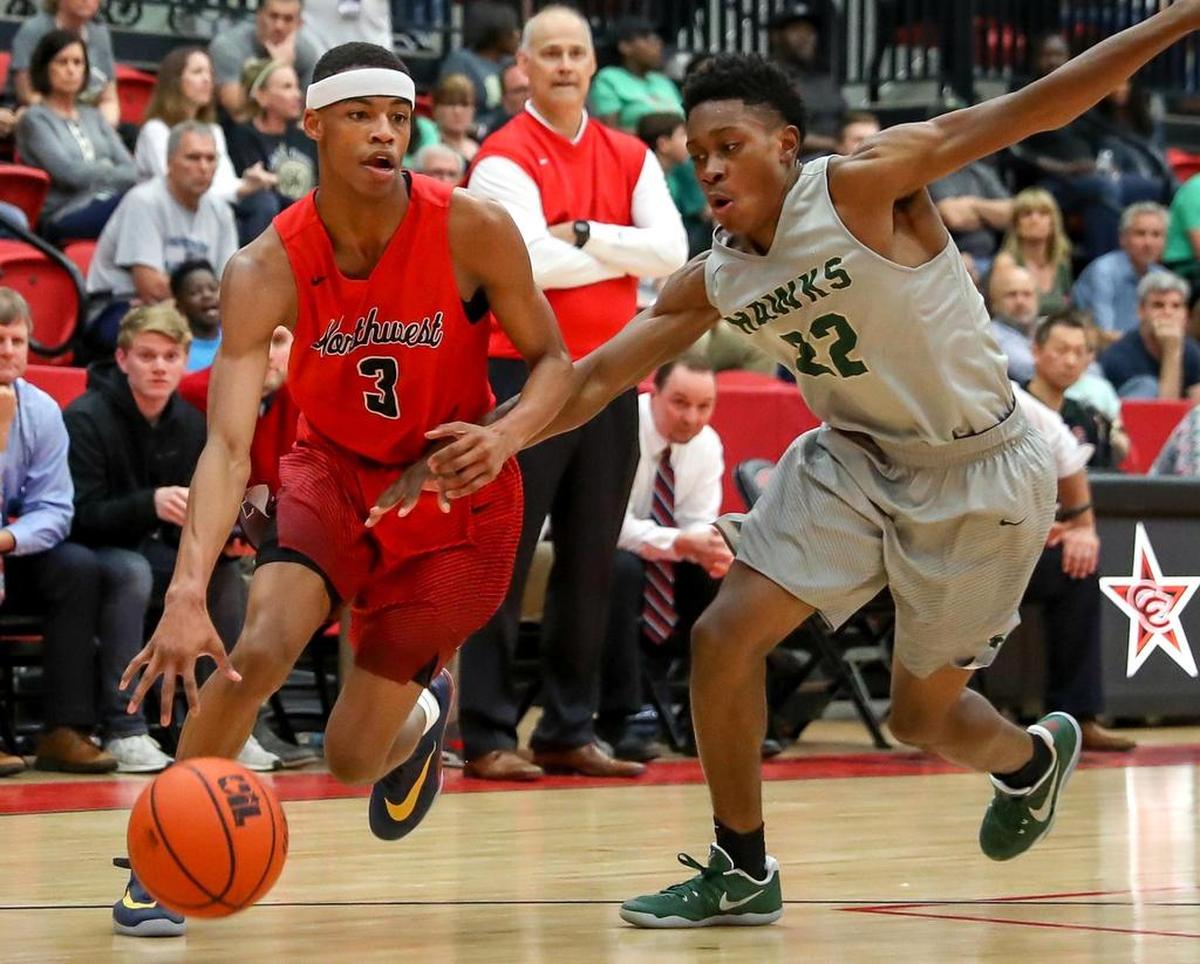 Northwest guard Avery Anderson (3) doesn’t have to be one of two guys who carry most of the scoring burden this season.