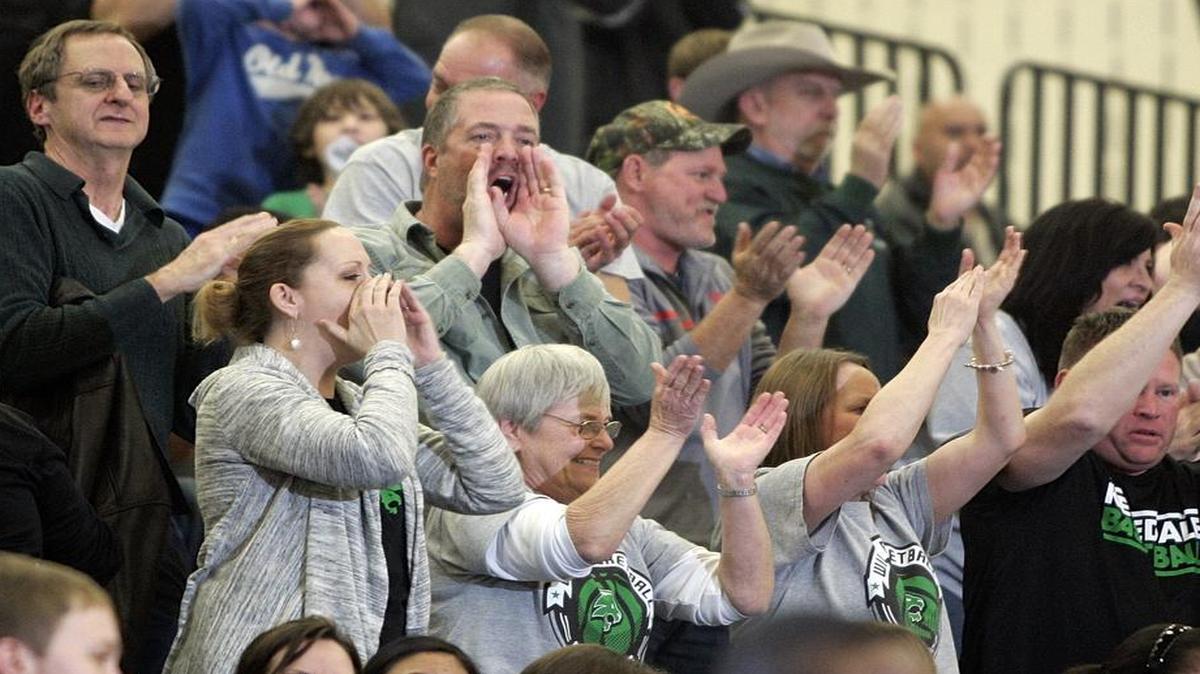 Kennedale fans erupt as their team takes the lead in the game for the first time vs Bridgeport Tuesday March 03, 2015.