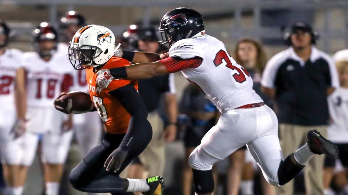 Haltom running back Jahari Williams scored the most important two-point conversion in recent Buffalos history last week.