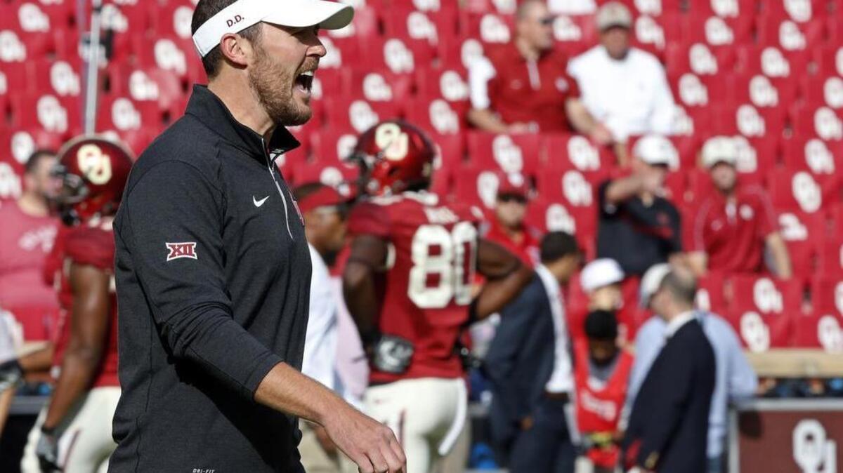 New Oklahoma coach Lincoln Riley has 14 commitments for 2018.