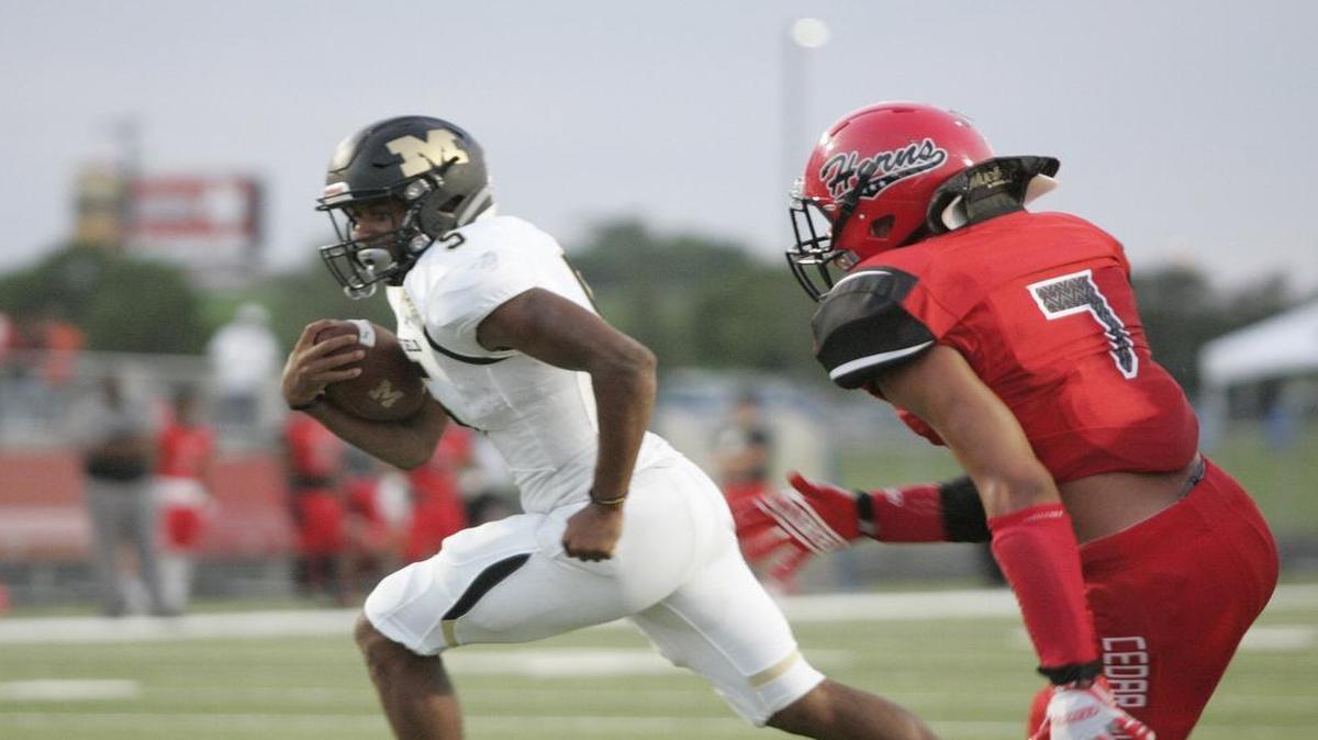 Kennedy Brooks of Mansfield has 695 yards rushing and eight TDs this season. He’s also riding a 17-game streak of at least 100 yards rushing.