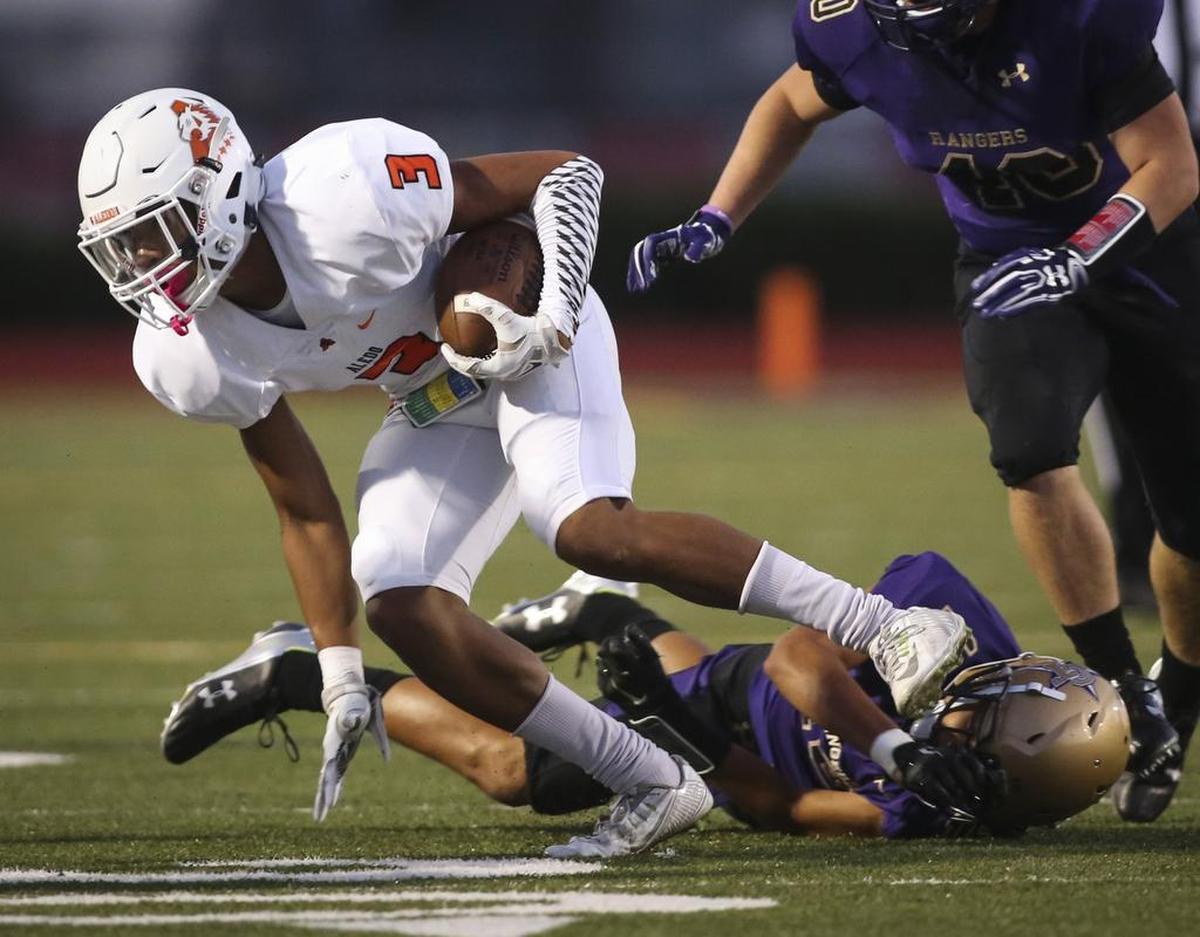 Cornerback Jeffery Carter, in action for Aledo in 2016, has transferred to Mansfield Legacy for his senior year and will help lead the Broncos into an Oct. 12 showdown with Highland Park this season.