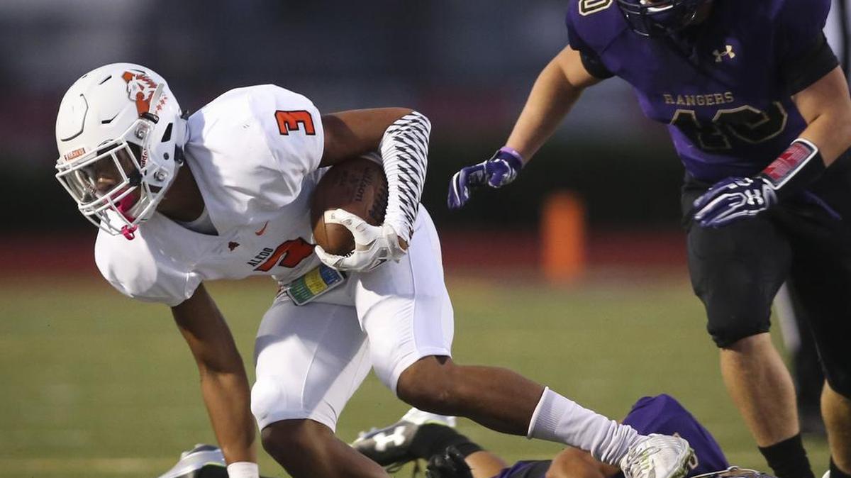 Cornerback Jeffery Carter, in action for Aledo in 2016, has transferred to Mansfield Legacy for his senior year and will help lead the Broncos into an Oct. 12 showdown with Highland Park this season.