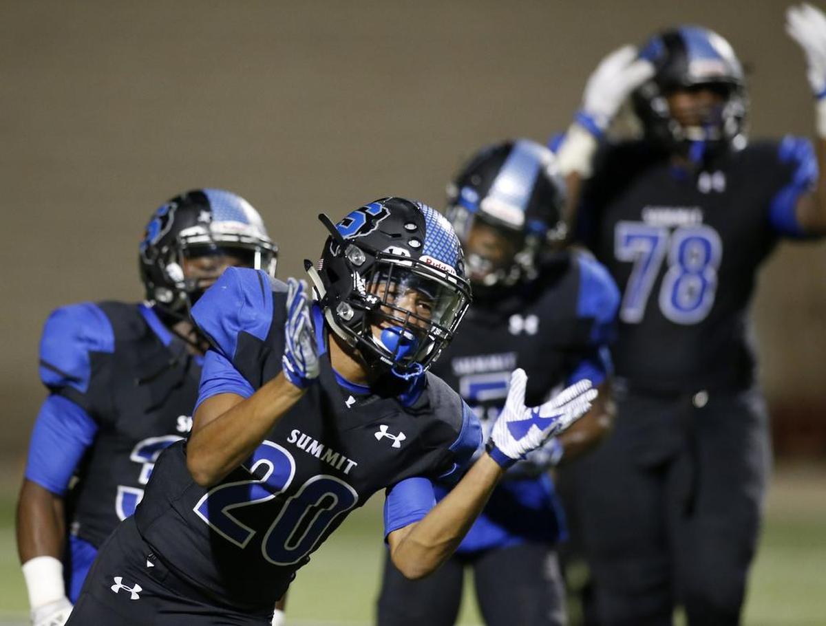 Mansfield Summit’s William Jones (20) reacts to making a touchdown catch against Waxahachie in the second half of high school football action at Newsom Stadium in Mansfield, Texas on Friday, Sept. 16, 2016.
