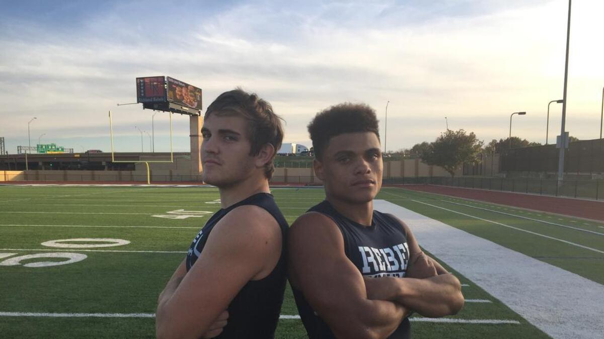 Matthew Quenichet, left, and Lethaniel Bouie, Richland defensive ends.