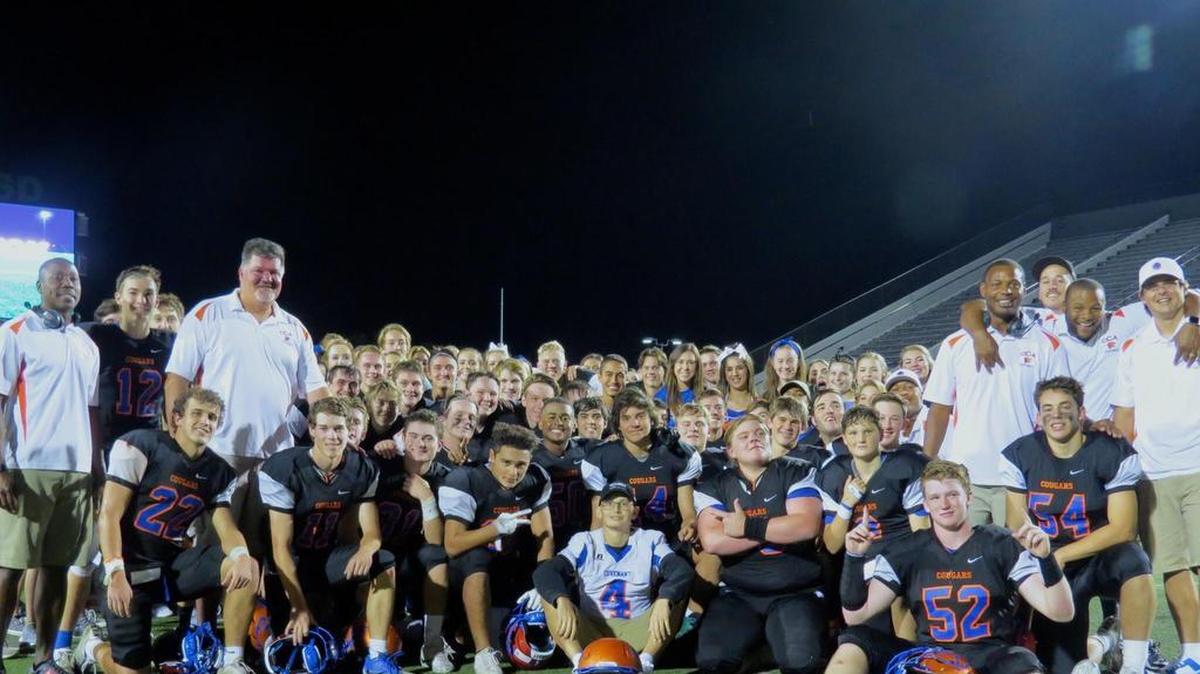 Jack Cross (center, No. 4) is an honorary team captain for Colleyville Covenant this season.