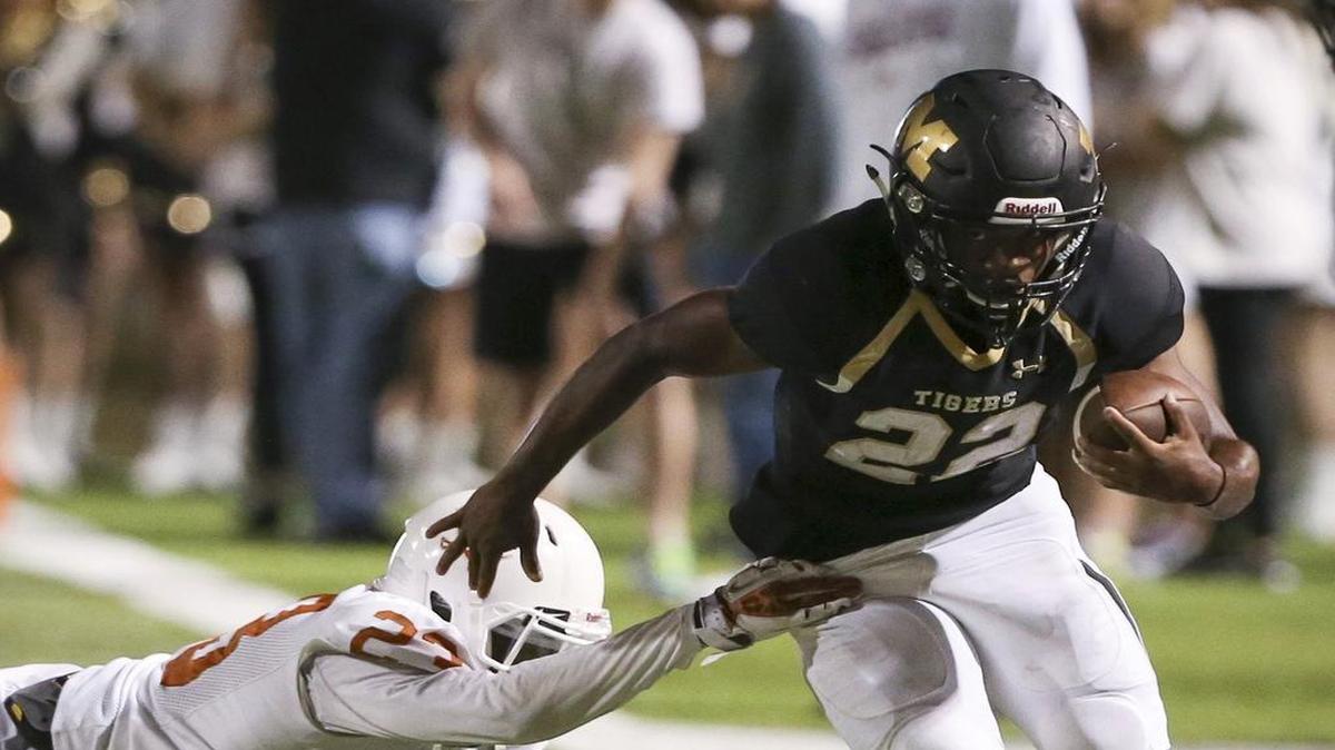 Mansfield’s Avery Chatman was the leading rusher in the first game of the post-Kennedy Brooks era.