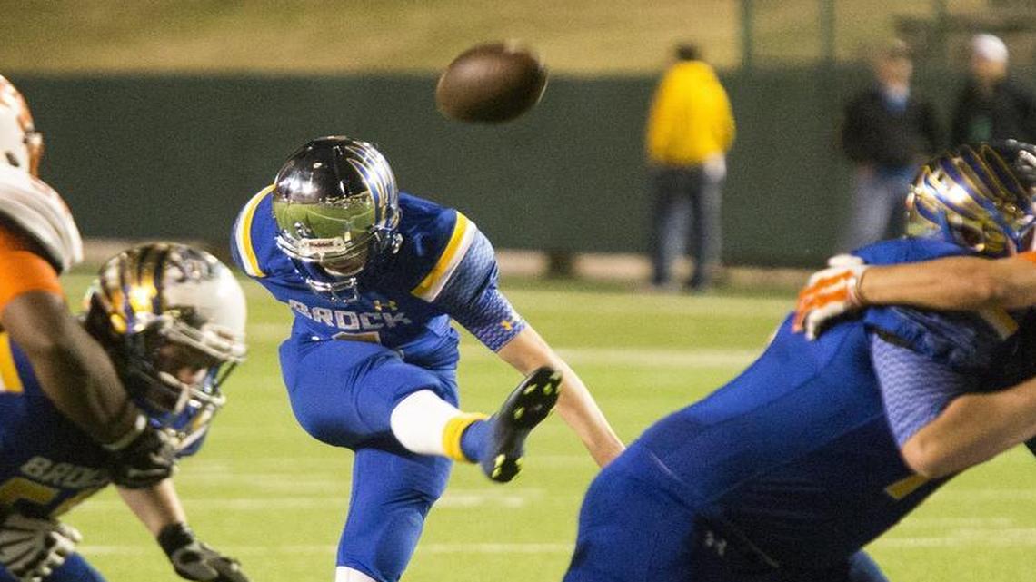 In a 2015 playoff game, Brock place-kicker Bryce Nye (3) makes a field goal against Mineola.