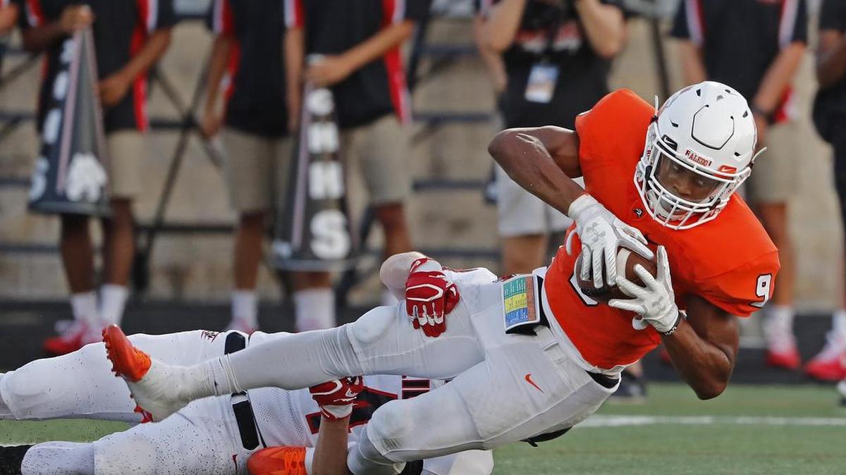 Jase McClellan rushed four times for 40 yards and three scoresin the first half for Aledo.