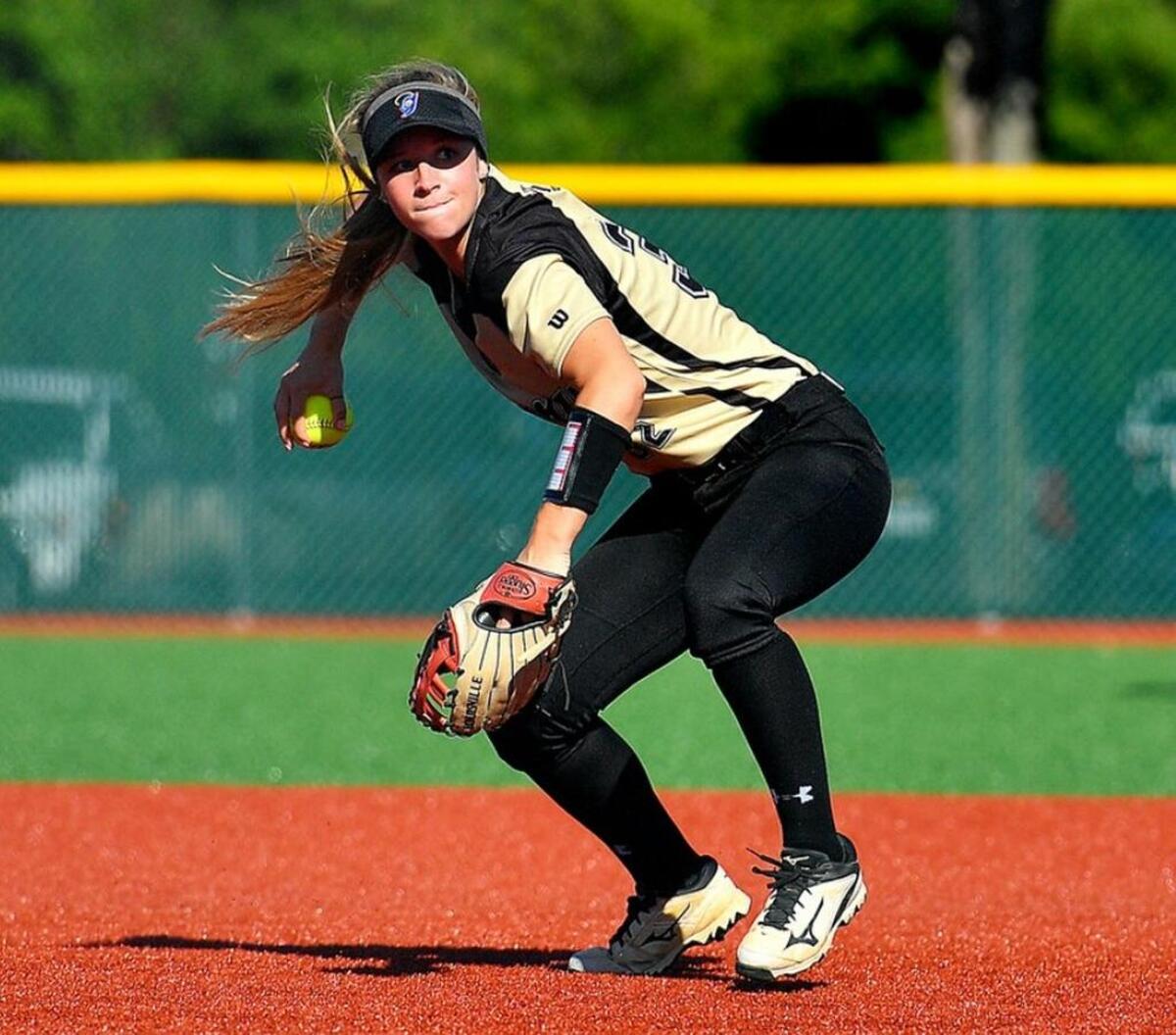 Maggie Black with her select team Texas Glory Adkins in the summer.