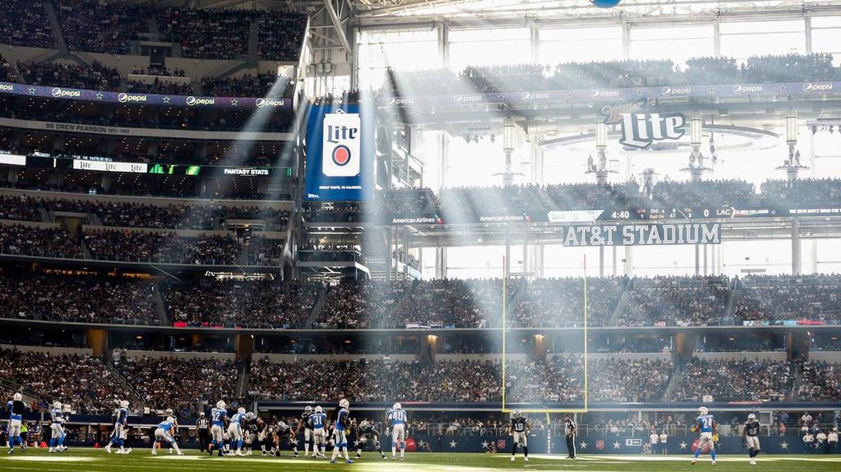 AT&T Stadium will play host to the Class 4A Division II state title game between West Orange-Stark and Texarkana Pleasant Grove on Friday at 3 p.m. Special to S-T/Ray Carlin