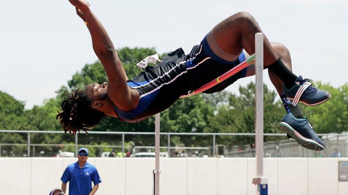 Byron Nelson’s Brandon Bowen took second with this jump of 6 feet, 7 inches during the 2016 UIL Class 5A Region II and 6A Region I Regionals.