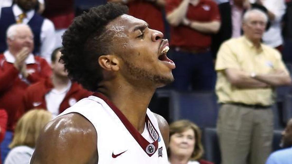Oklahoma guard Buddy Hield shouts in front of the Oklahoma crowd after the 85-81 win over VCU on Sunday in the NCAA men’s basketball tournament. Hield and the Sooners face the Texas A&M Aggies at 6:37 p.m. Thursday on TBS in the Sweet 16.