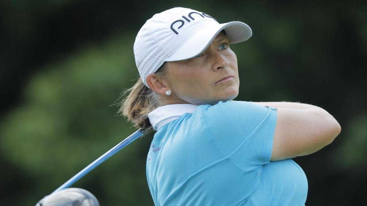 Angela Stanford, of Saginaw, will play in the LPGA Volunteers of America Shootout at Las Colinas Country Club and hopes to qualify for the Olympic Games in Rio.